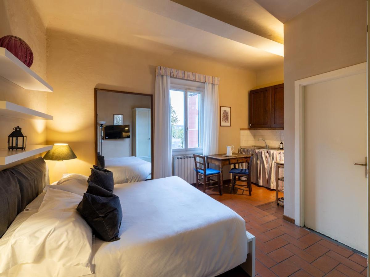 S2 Tower - Dolcevita Holiday Флоренция Экстерьер фото